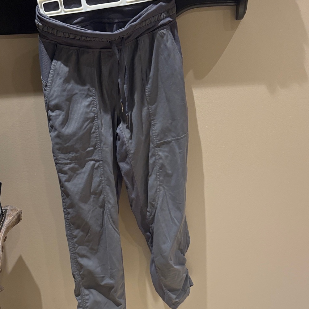 lululemon Dance Studio Mid-Rise Cropped Pant